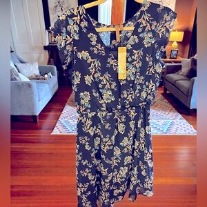 Brina and Em Navy floral mini dress sz M